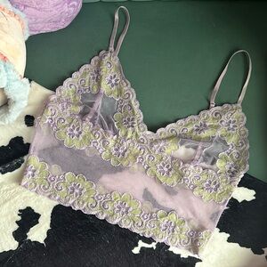 Vintage Y2K Charlotte Russe Lace Bralette